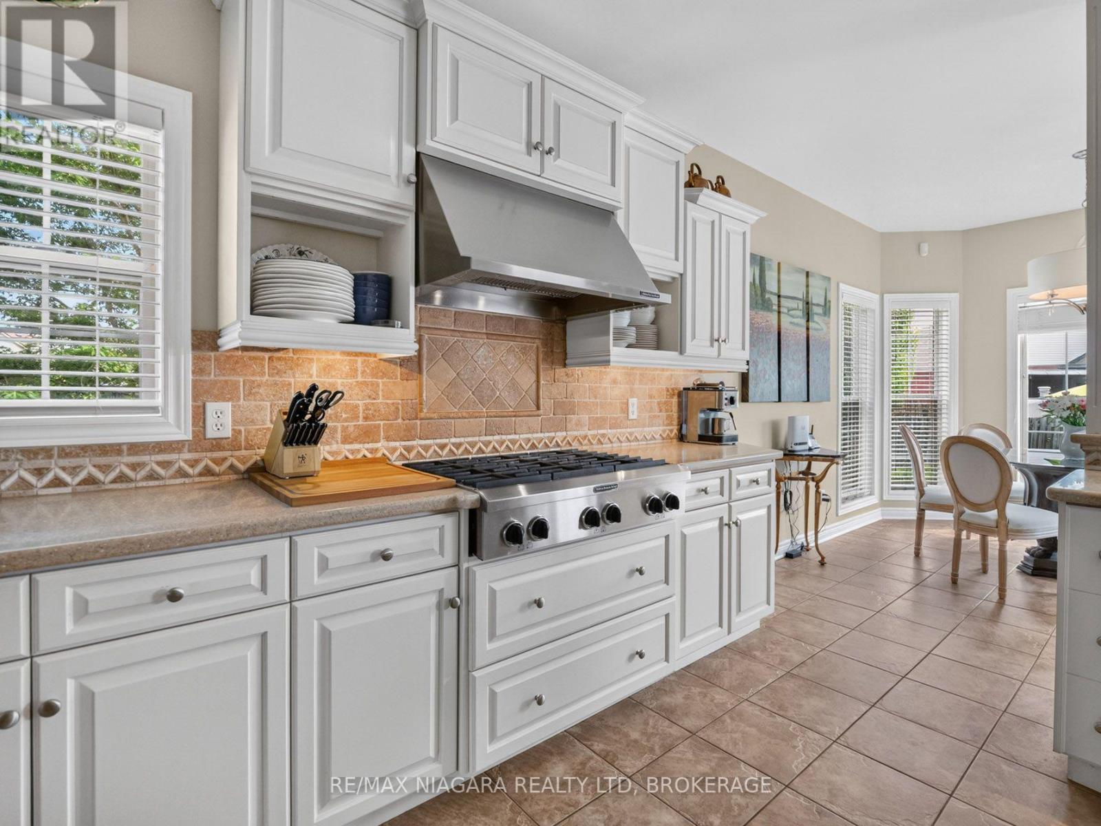375 JASMINE COURT - 10