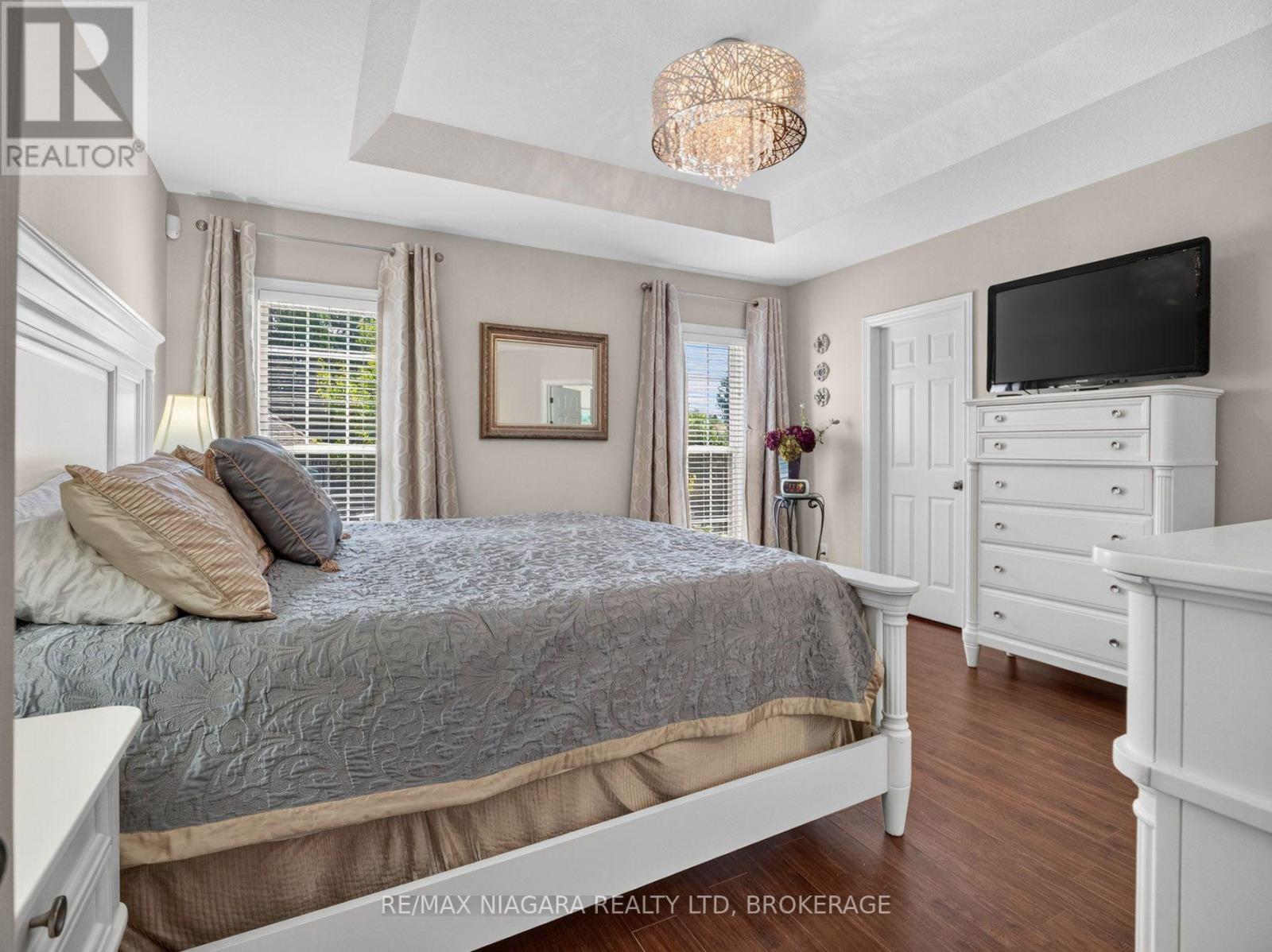 375 JASMINE COURT - 23