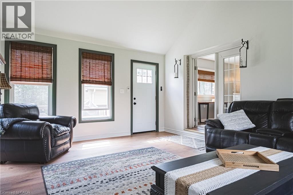 302 FISHERS GLEN Road - 20