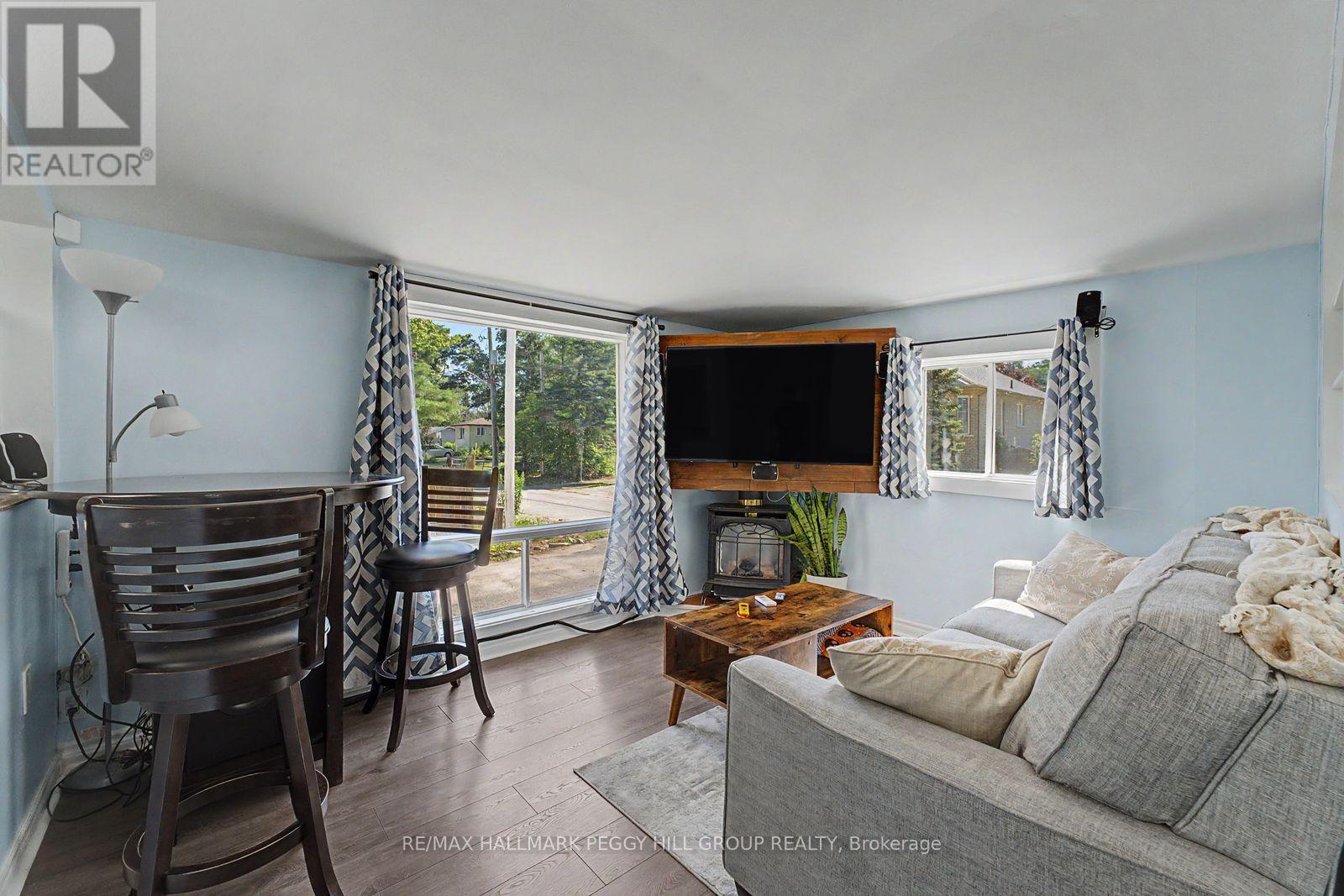 60 LAIDLAW STREET - 3