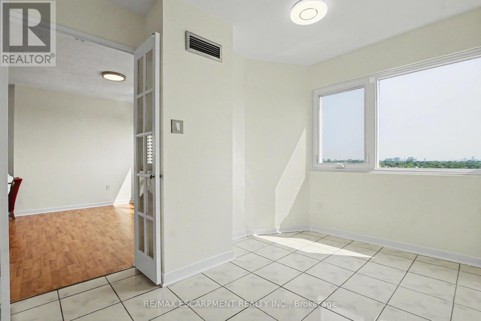 #1102 1580 MISSISSAUGA VALLEY BOULEVARD - 12