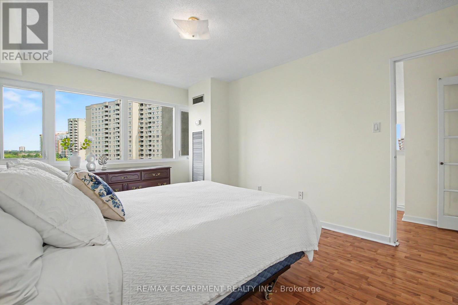 #1102 1580 MISSISSAUGA VALLEY BOULEVARD - 22