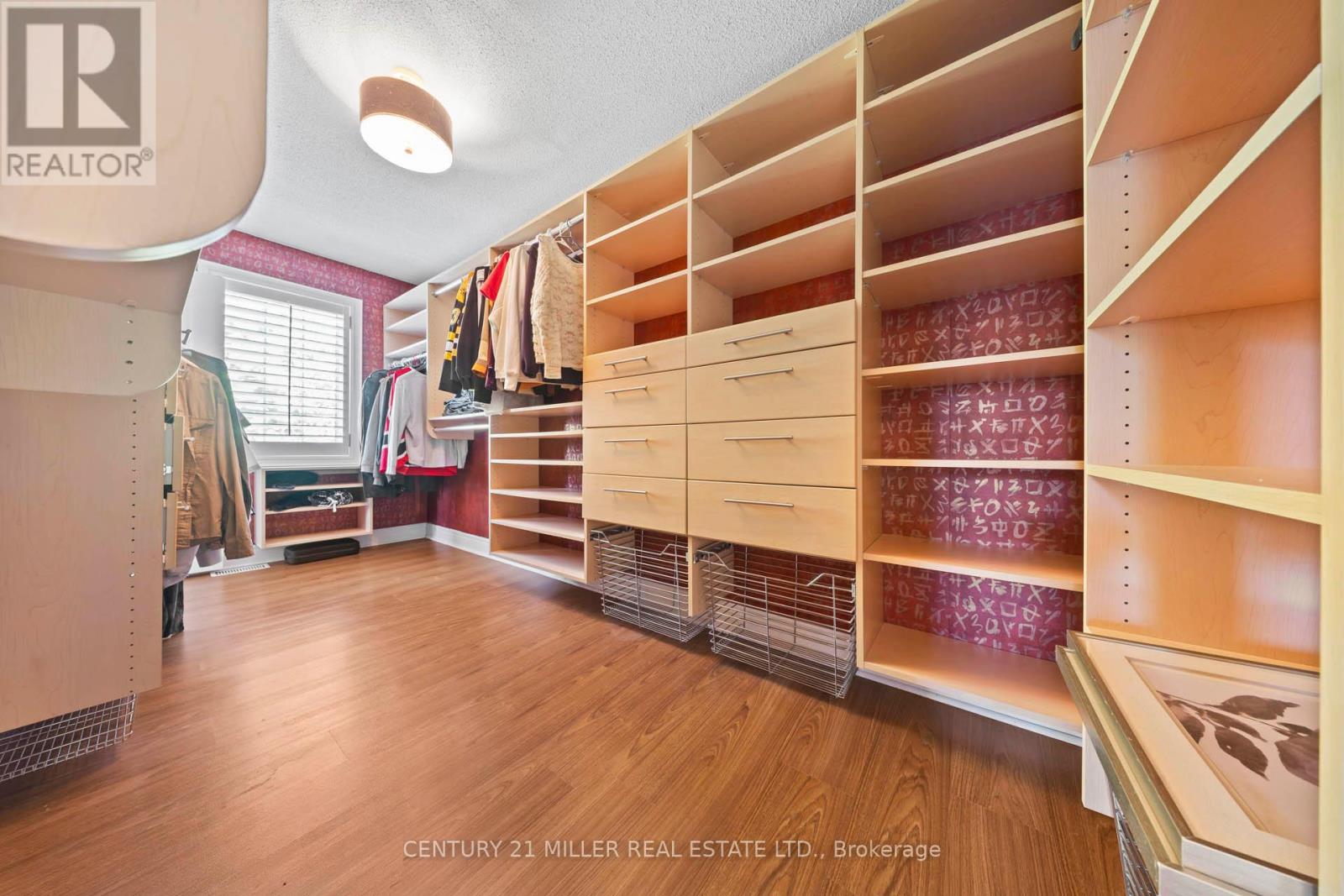 2211 GLENCAIRN ROAD - 24