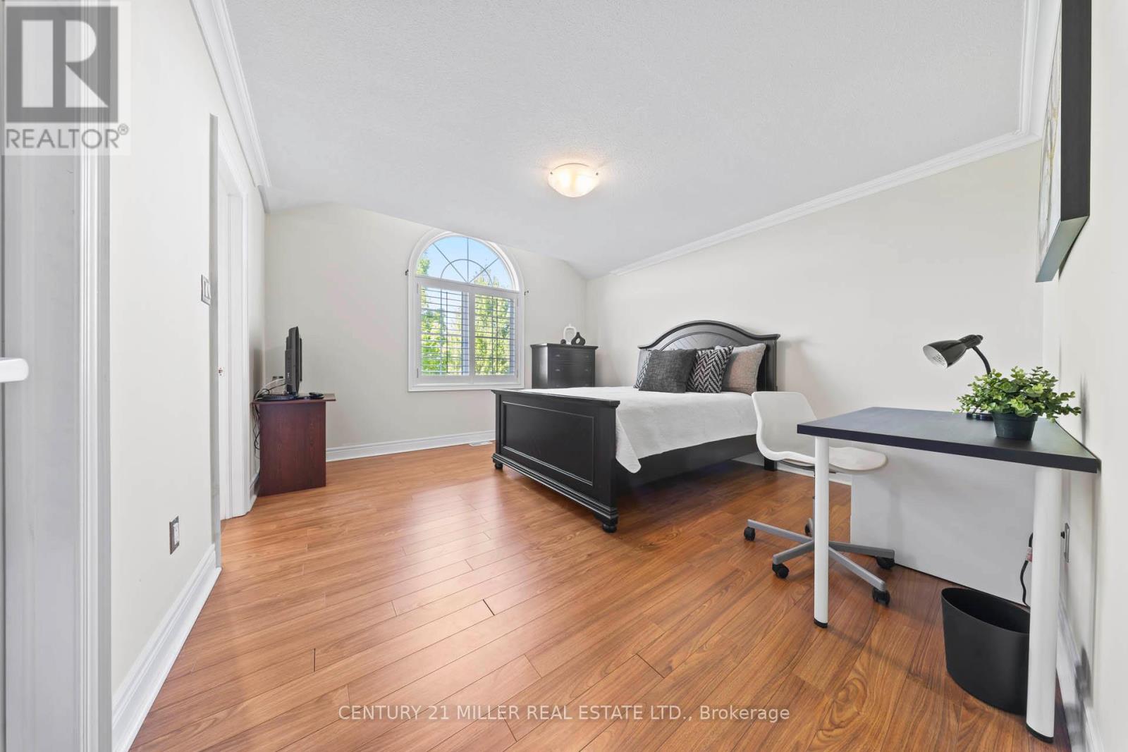 2211 GLENCAIRN ROAD - Image 26