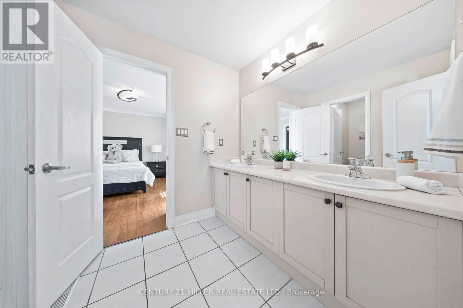 2211 GLENCAIRN ROAD - 30