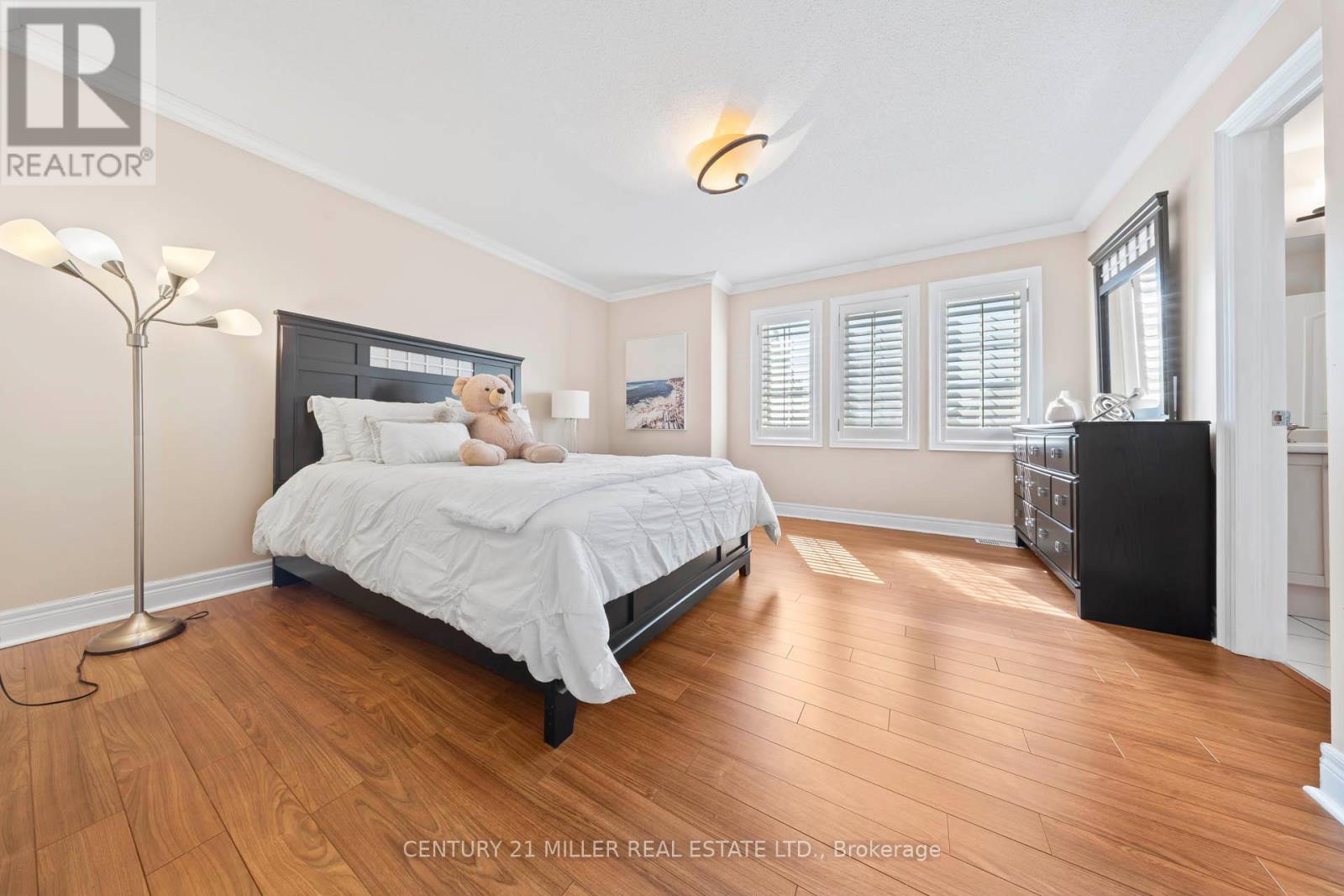 2211 GLENCAIRN ROAD - 31