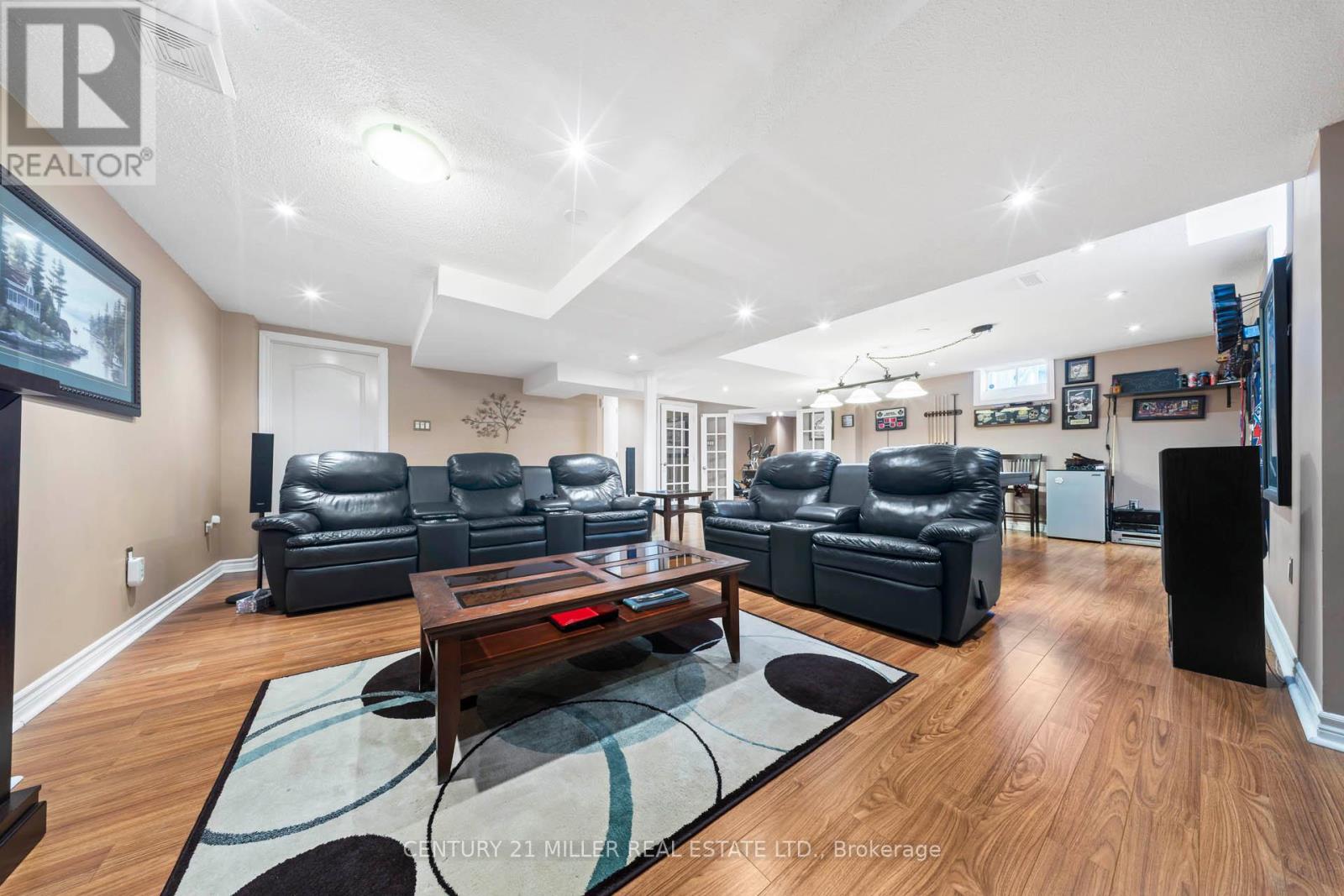 2211 GLENCAIRN ROAD - 35