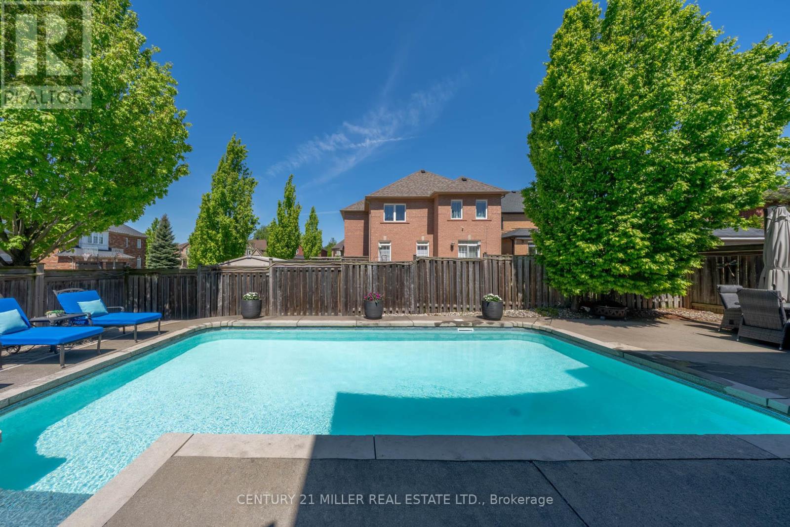 2211 GLENCAIRN ROAD - 39