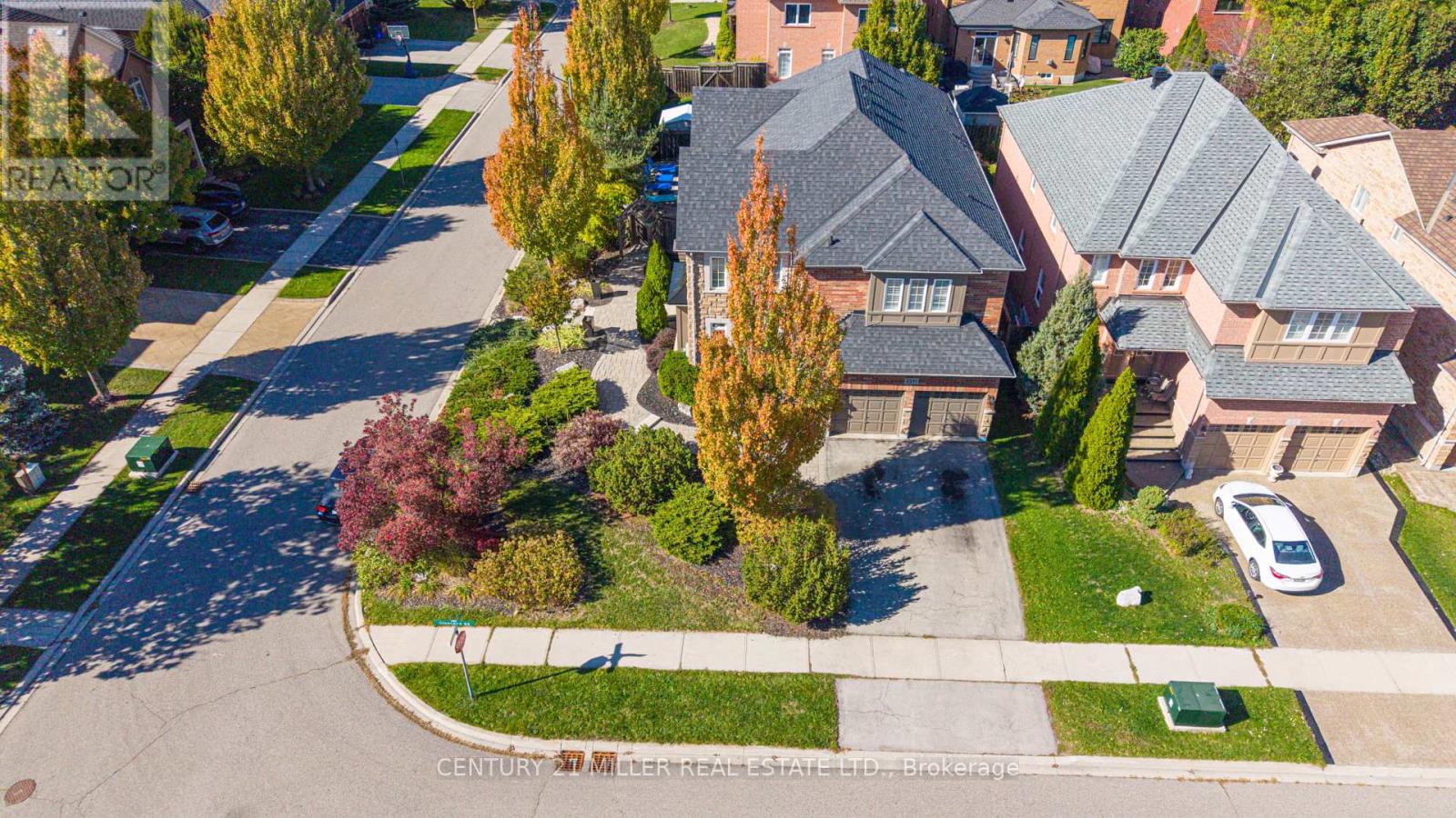 2211 GLENCAIRN ROAD - 47