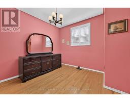 Kitchen - 65 Goldsboro Road, Toronto, ON M9L1A6 Photo 10
