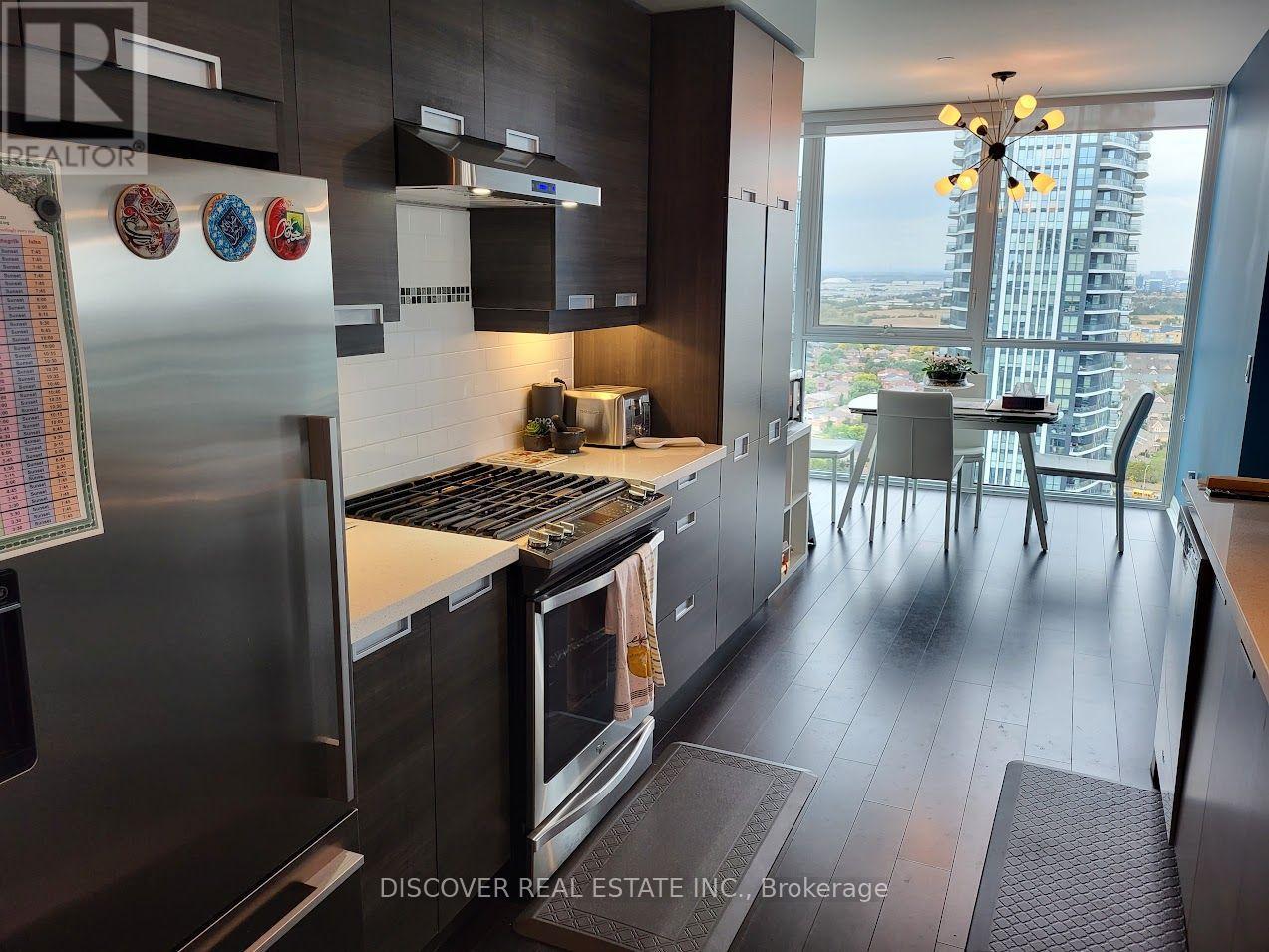 #2402 55 EGLINTON AVENUE W - 19