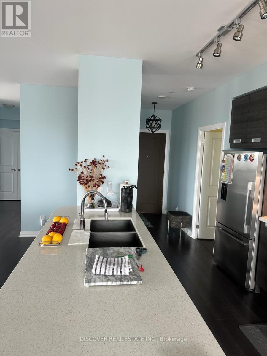 #2402 55 EGLINTON AVENUE W - 25