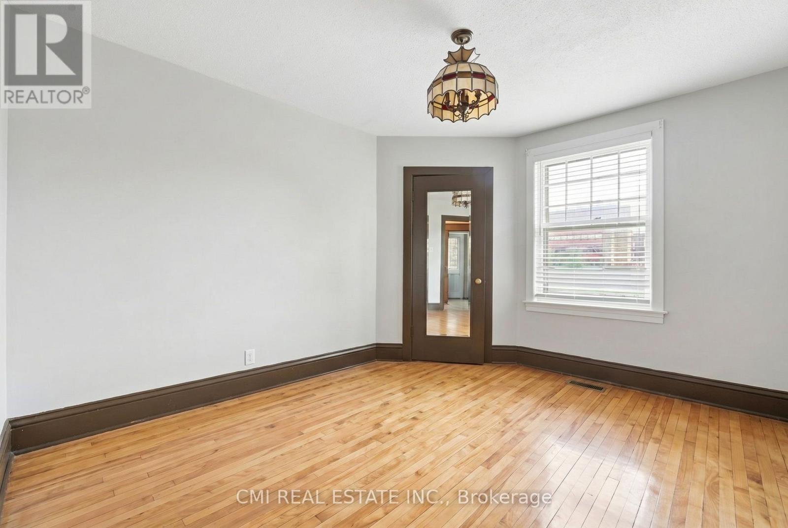 #1 1031 CARLING AVENUE - 10