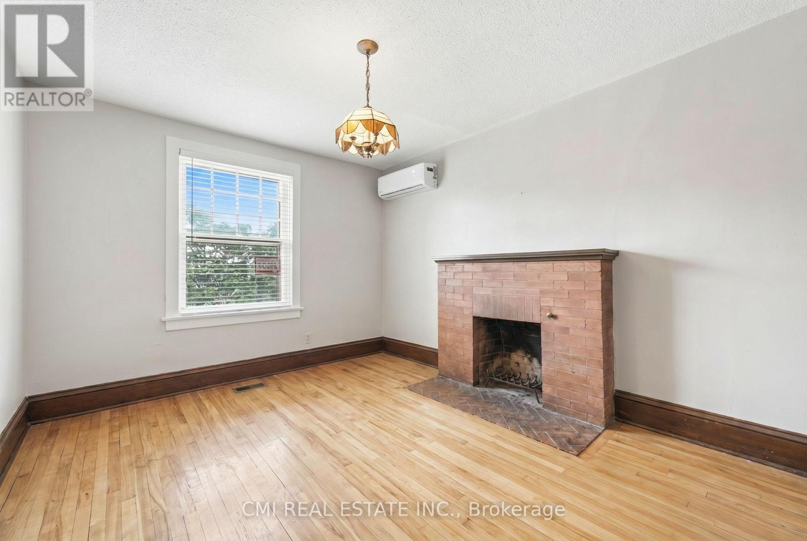 #1 1031 CARLING AVENUE - 16