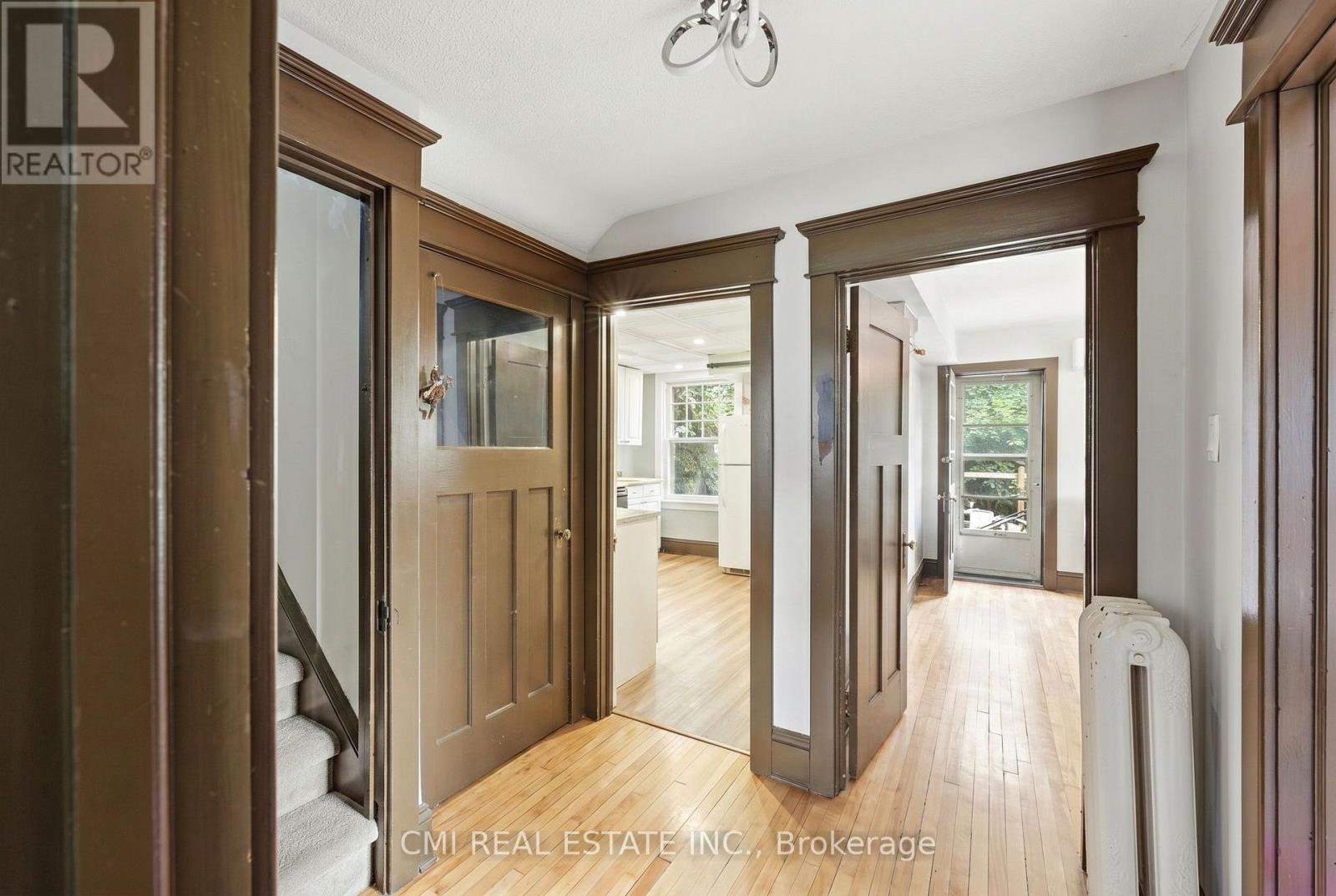 #1 1031 CARLING AVENUE - 18