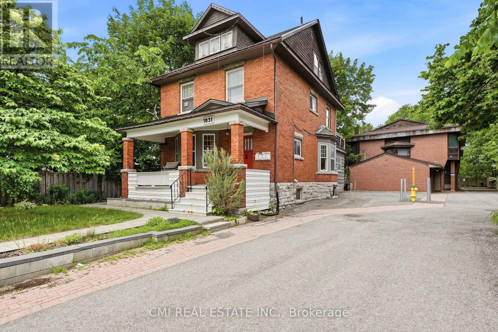 #1 1031 CARLING AVENUE - 2