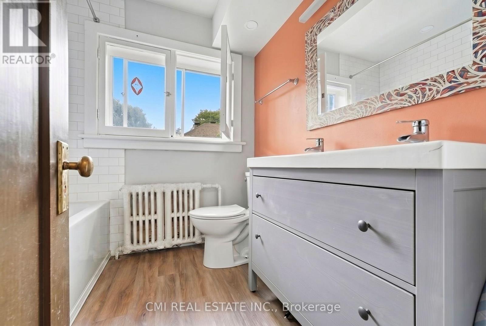 #1 1031 CARLING AVENUE - 20