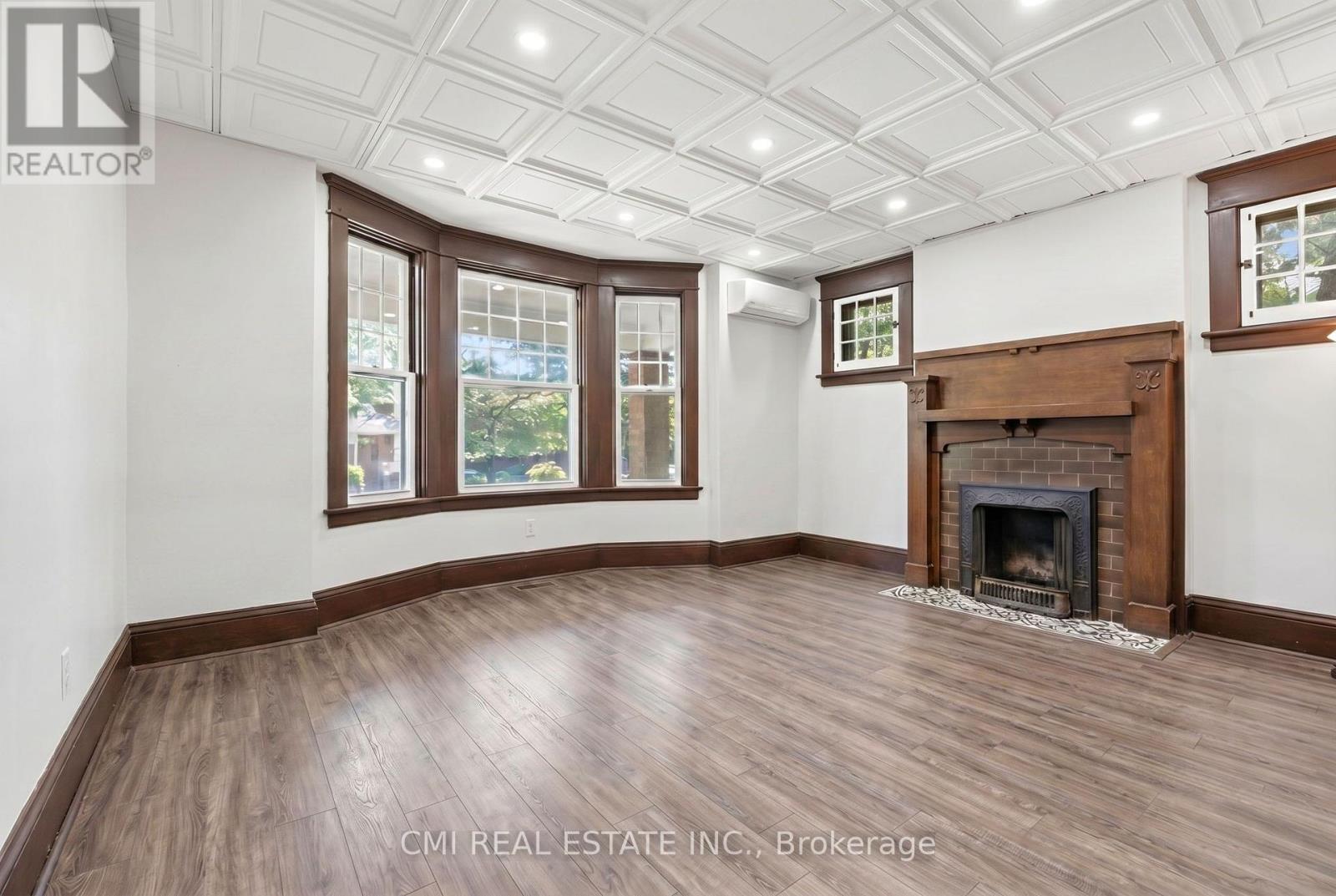 #1 1031 CARLING AVENUE - 44