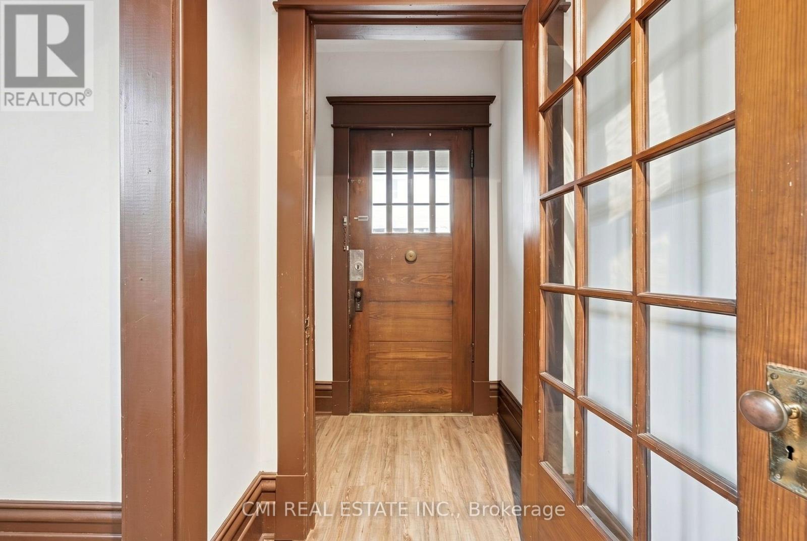 #1 1031 CARLING AVENUE - 6