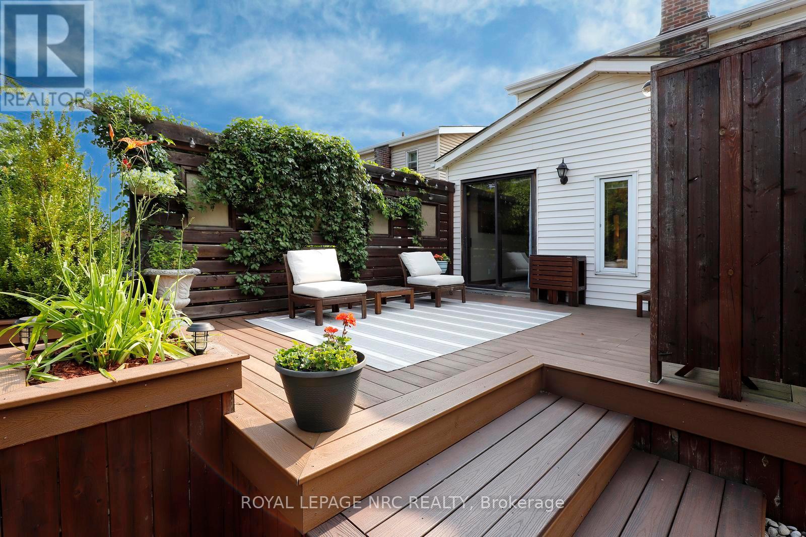 266 LONDON STREET S - Image 43