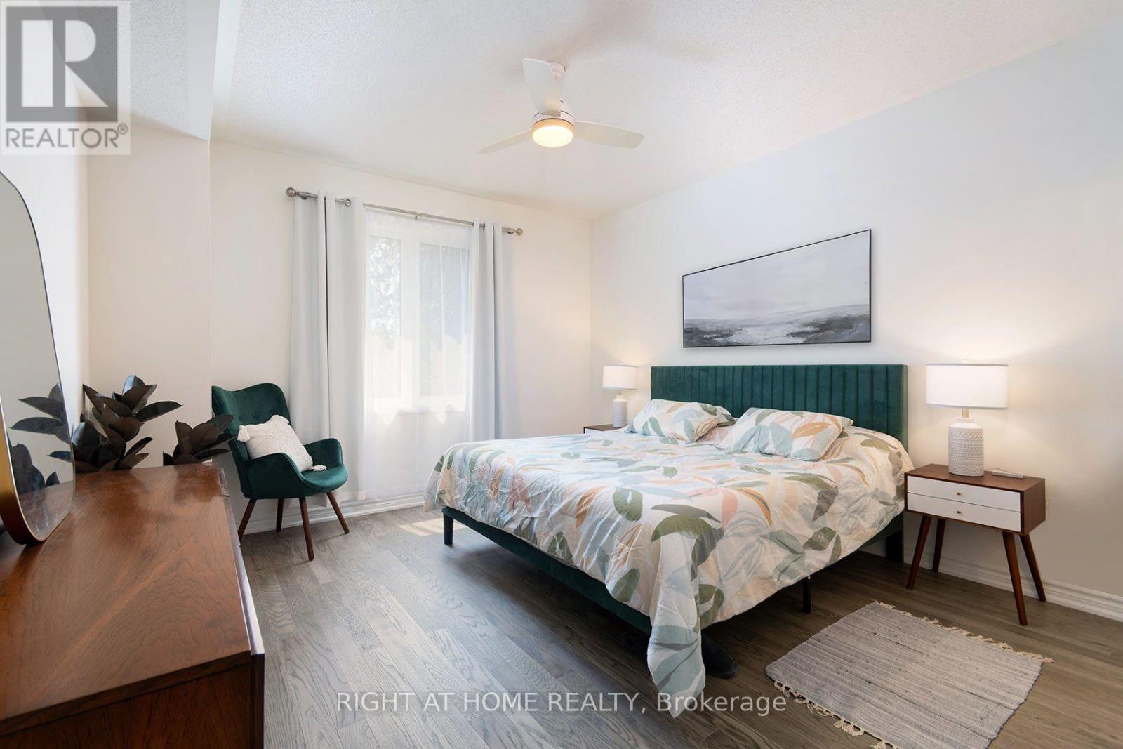 19 HILLCROFT WAY - 17