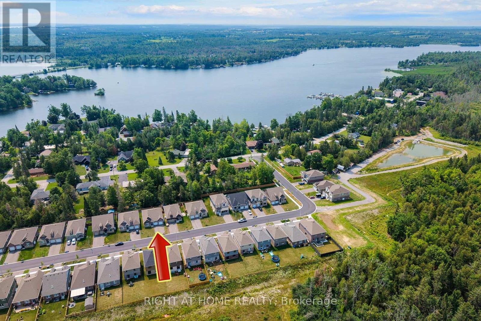 19 HILLCROFT WAY - 2