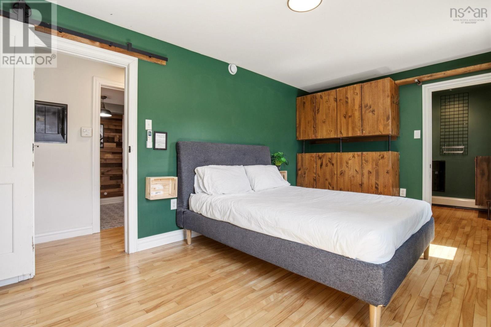 #304 3749 Kencrest Avenue - 14