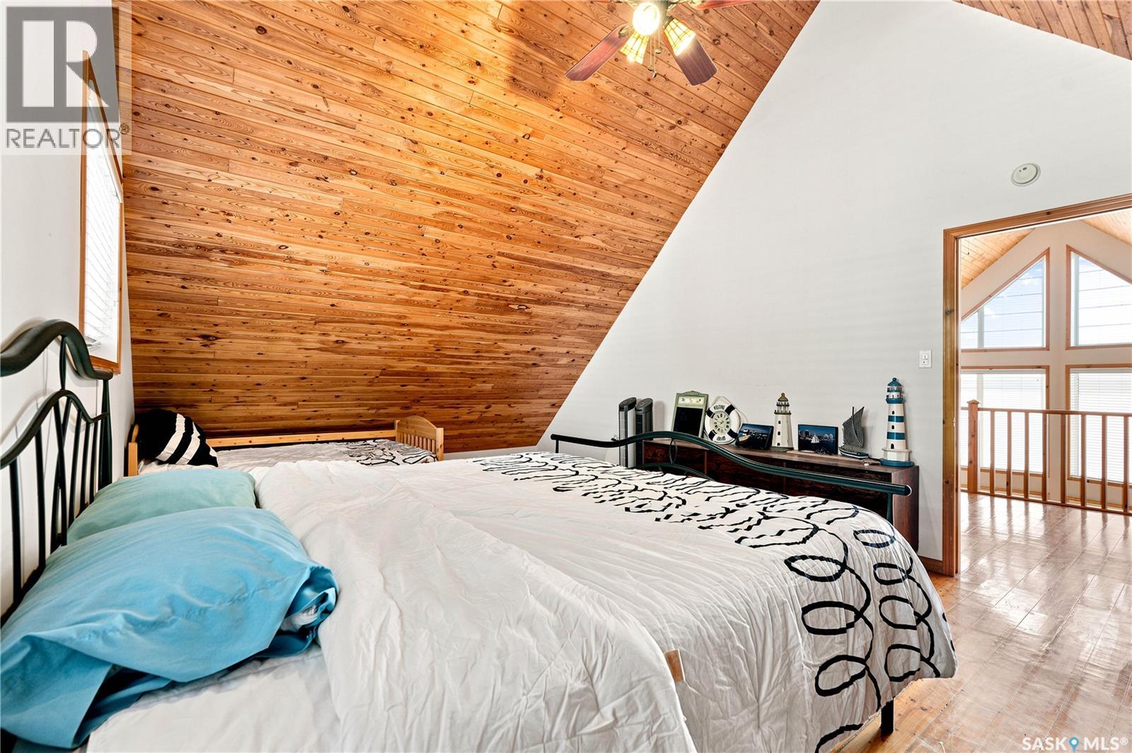 322 Neis DRIVE - 22