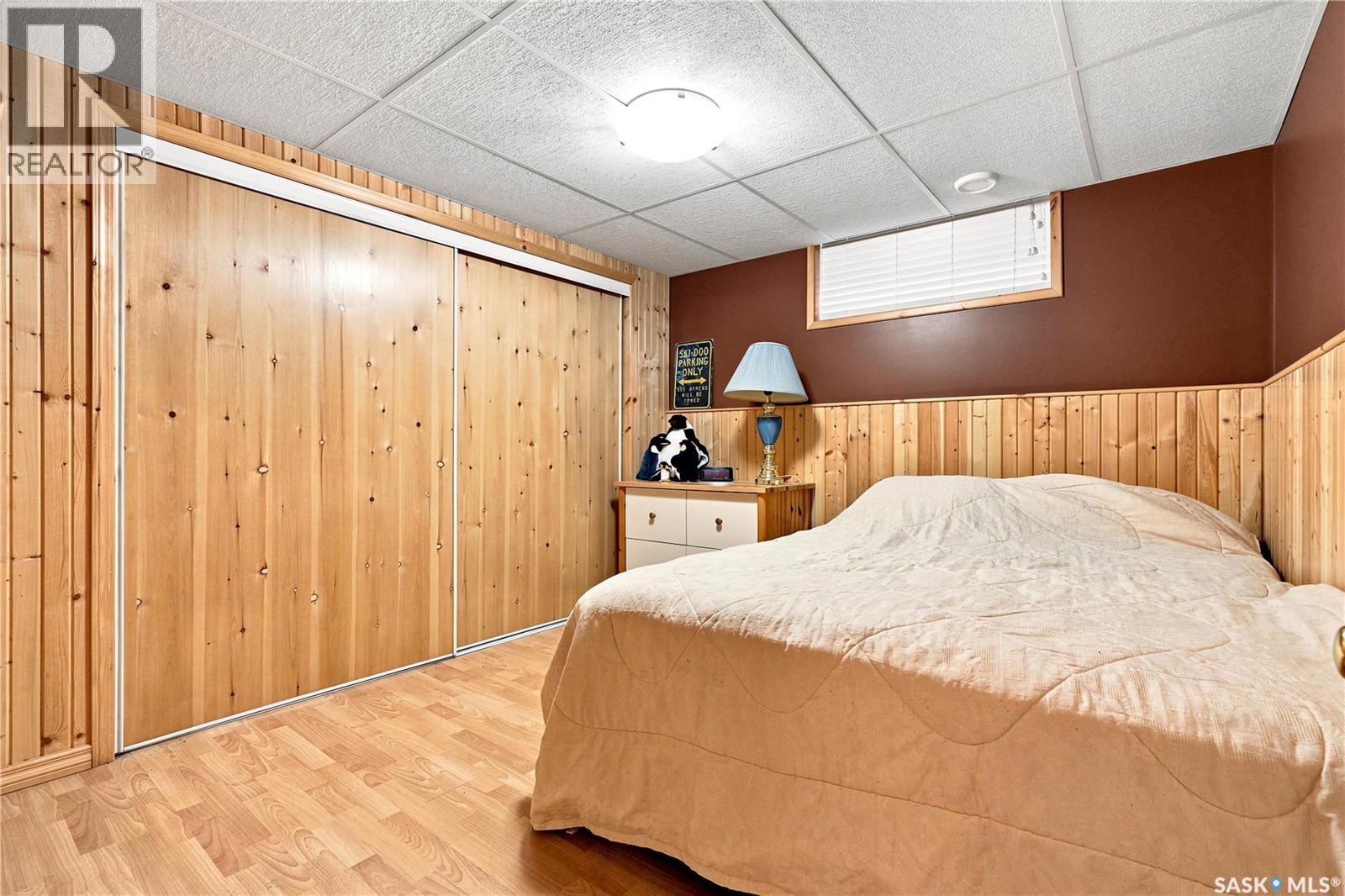 322 Neis DRIVE - 42
