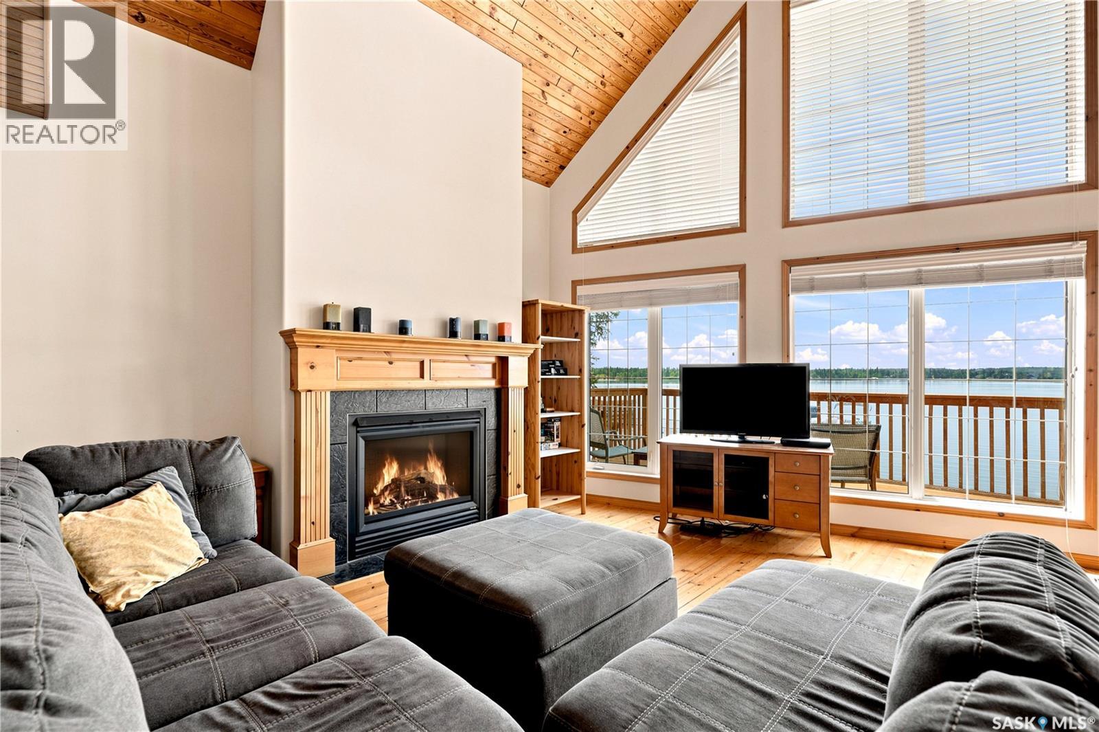 322 Neis DRIVE - Image 5