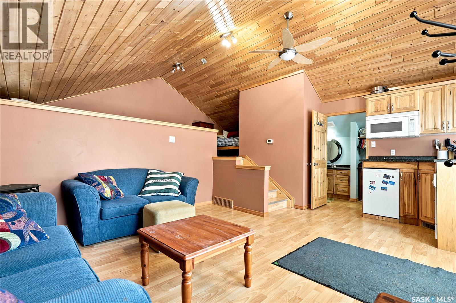 322 Neis DRIVE - 54