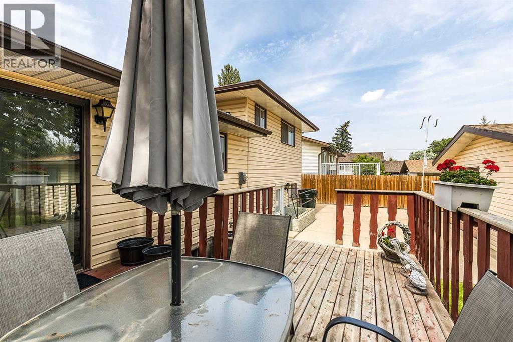 189 Hull Crescent NE - 37