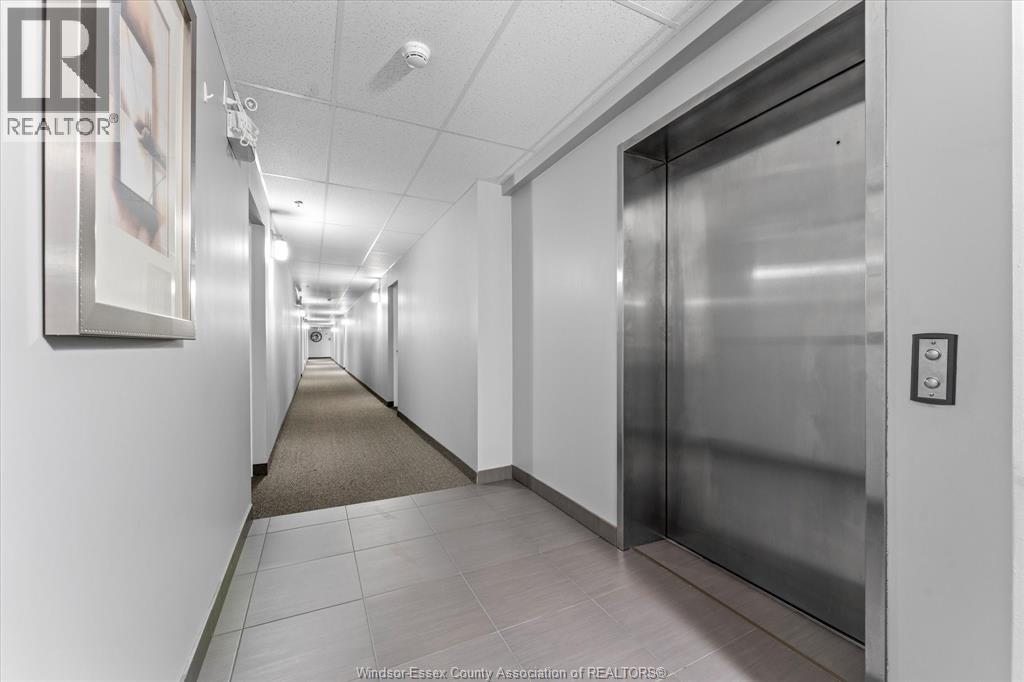 #312 8475 WYANDOTTE STREET East - 25