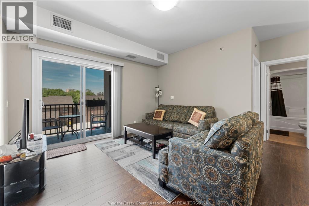 #312 8475 WYANDOTTE STREET East - Image 15