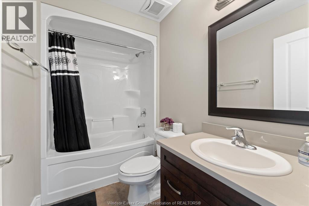 #312 8475 WYANDOTTE STREET East - 19