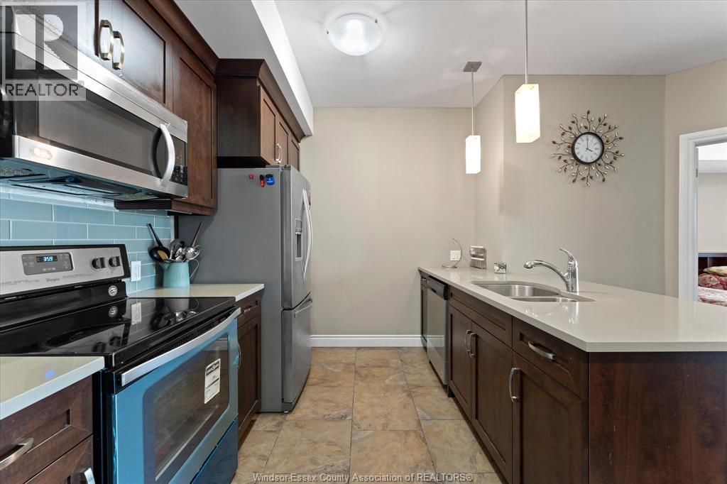 #312 8475 WYANDOTTE STREET East - 13