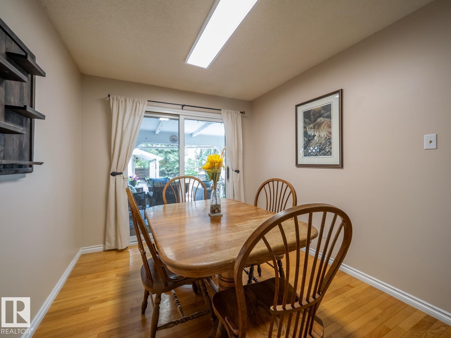 37 SUNNYSIDE Crescent - Photo 16