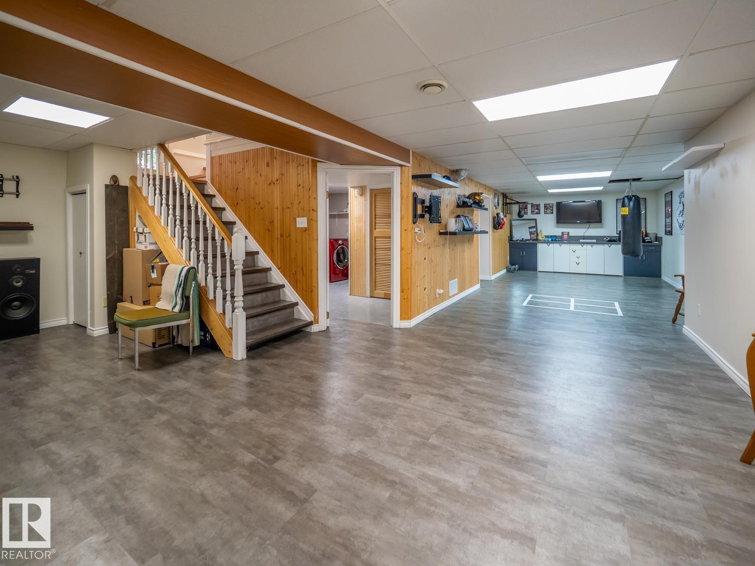 37 SUNNYSIDE Crescent - Photo 27
