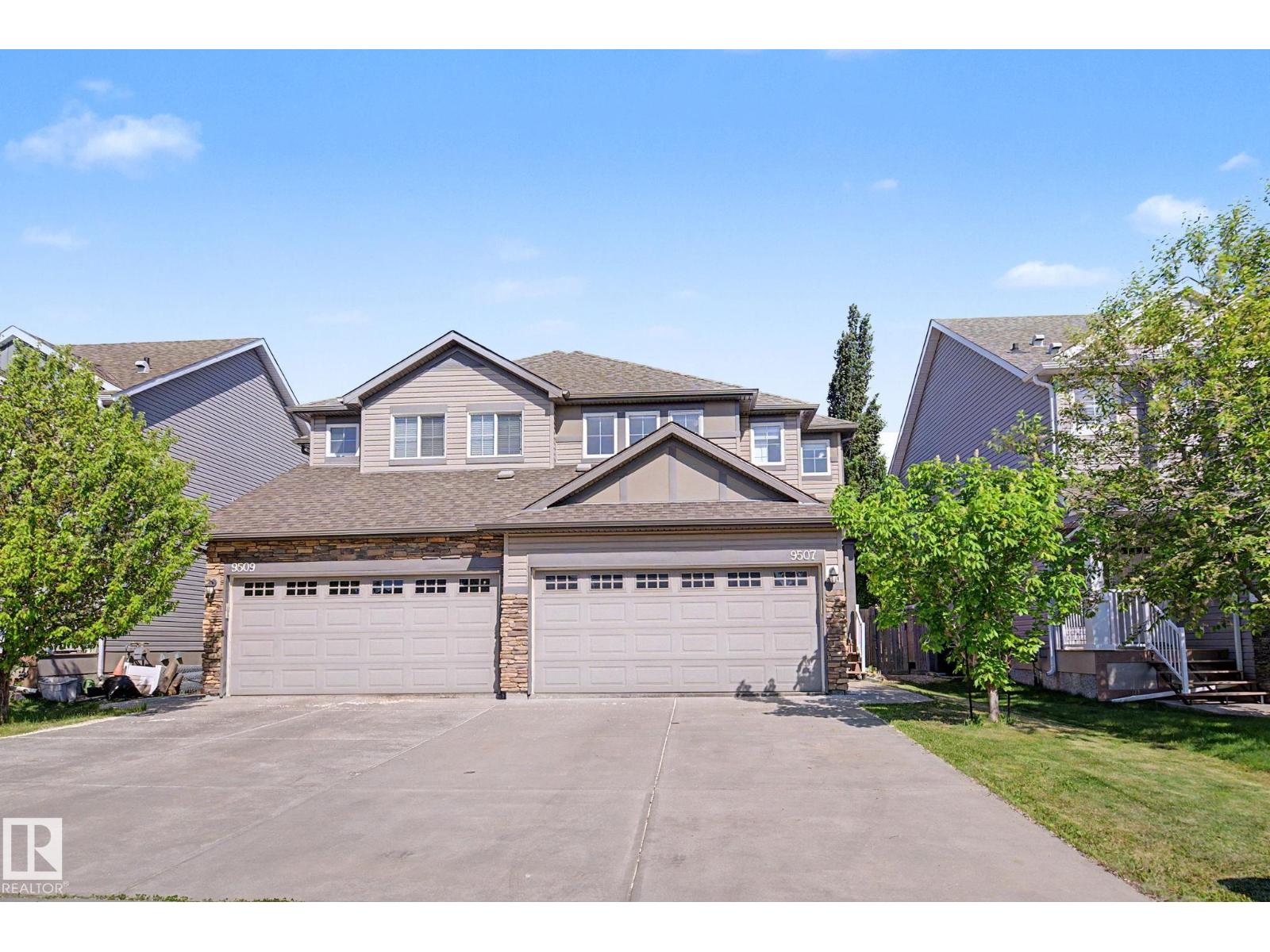 9507 SIMPSON CT NW, South Terwillegar, Edmonton photo 3