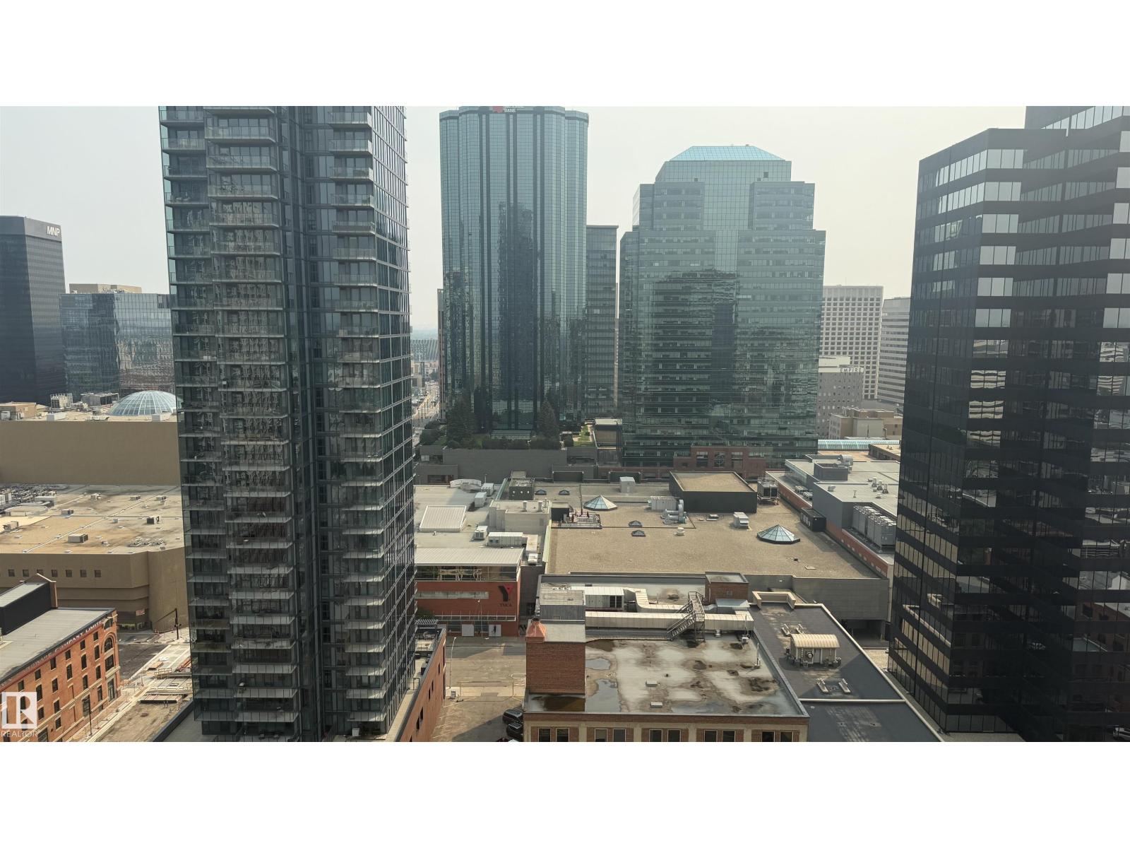 #2401 10180 104 ST NW - 2