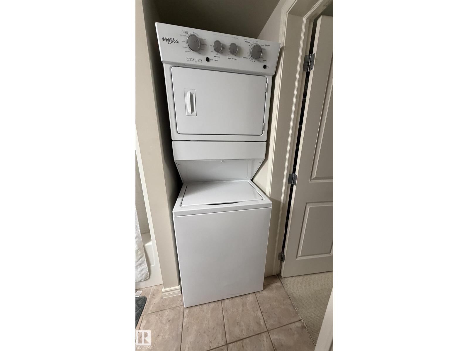 #2401 10180 104 ST NW - 6