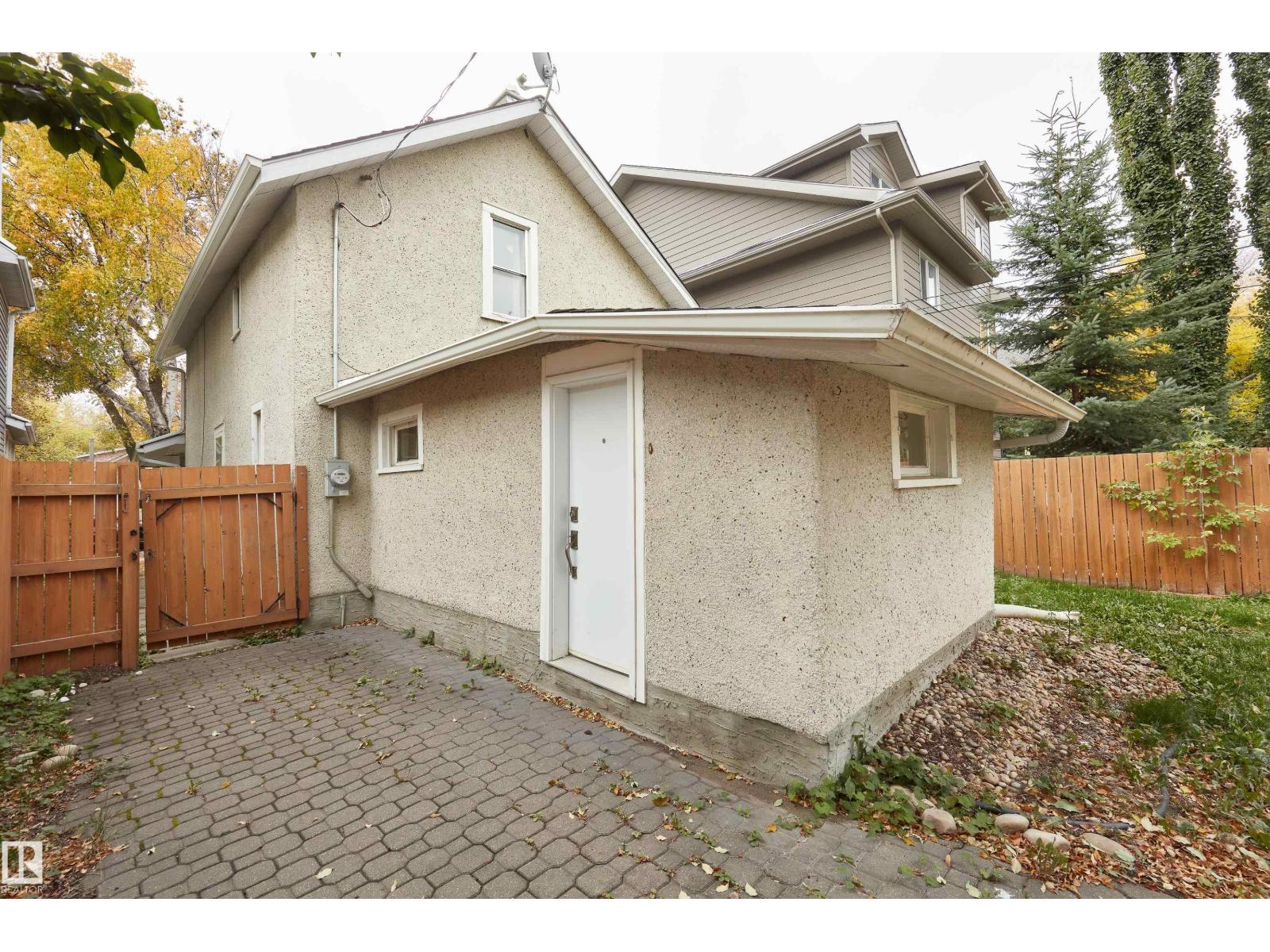 11038 84 AV NW, Garneau, Edmonton photo 4