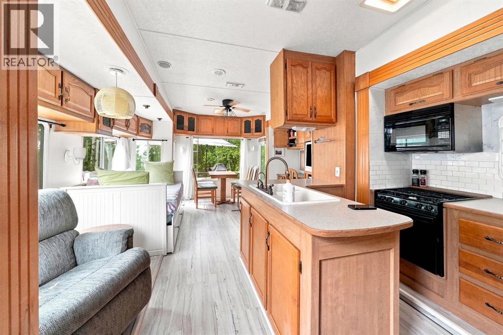 10042 Township Road 422 - Photo 22
