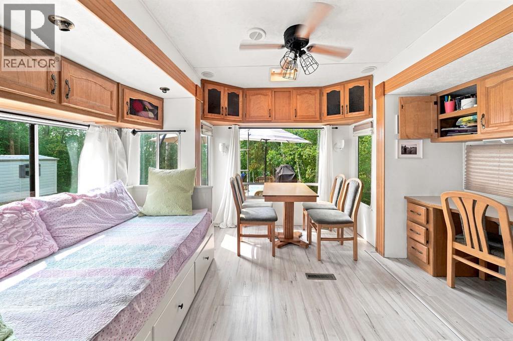10042 Township Road 422 - Photo 24