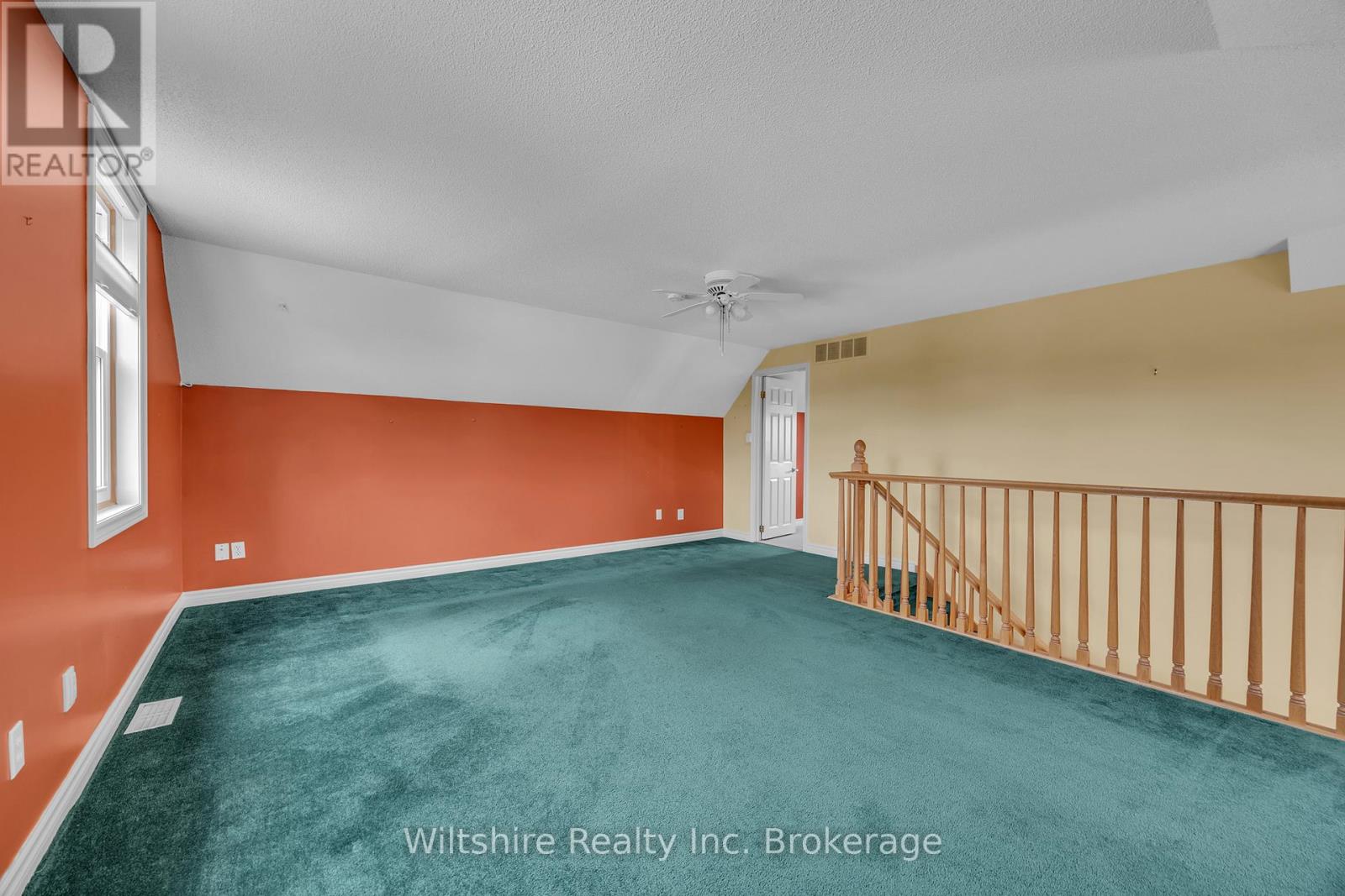 48 SINCLAIR DRIVE - 18