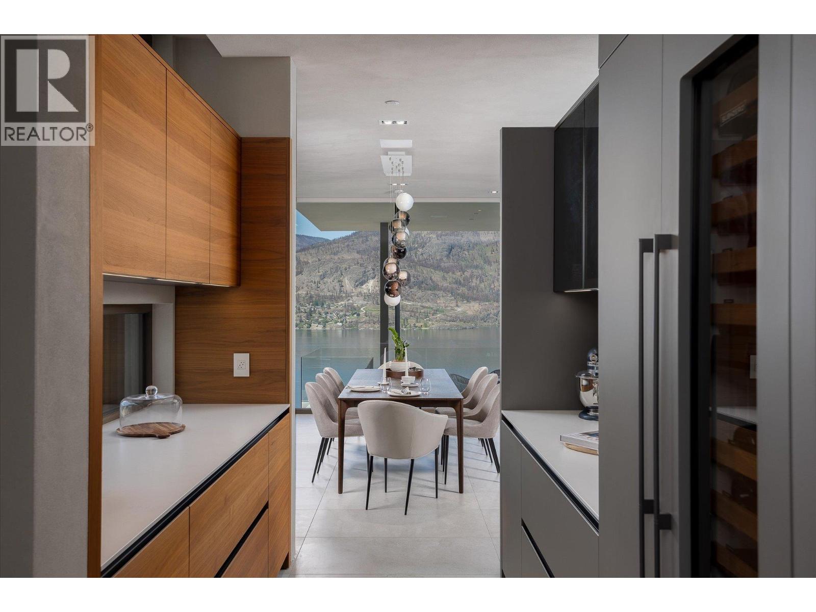 #20 180 Sheerwater Court - 14