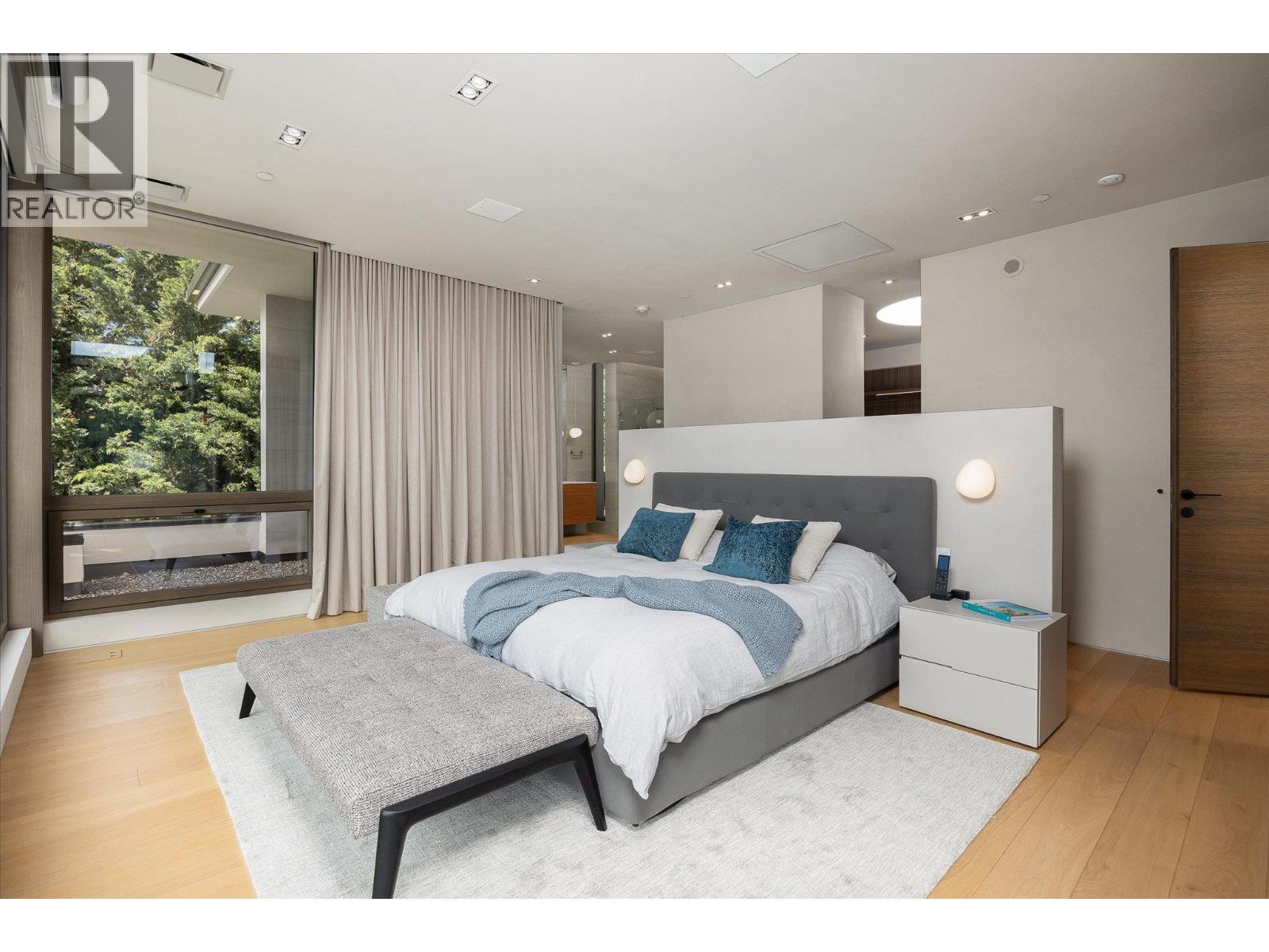 #20 180 Sheerwater Court - Image 29