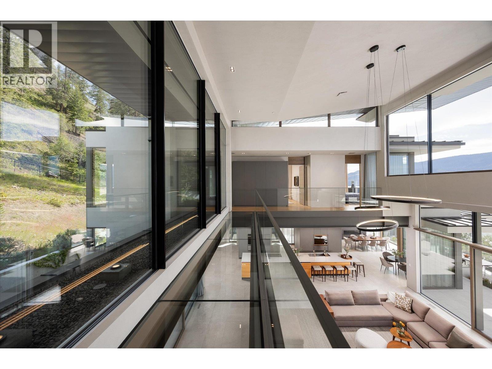 #20 180 Sheerwater Court - Image 27