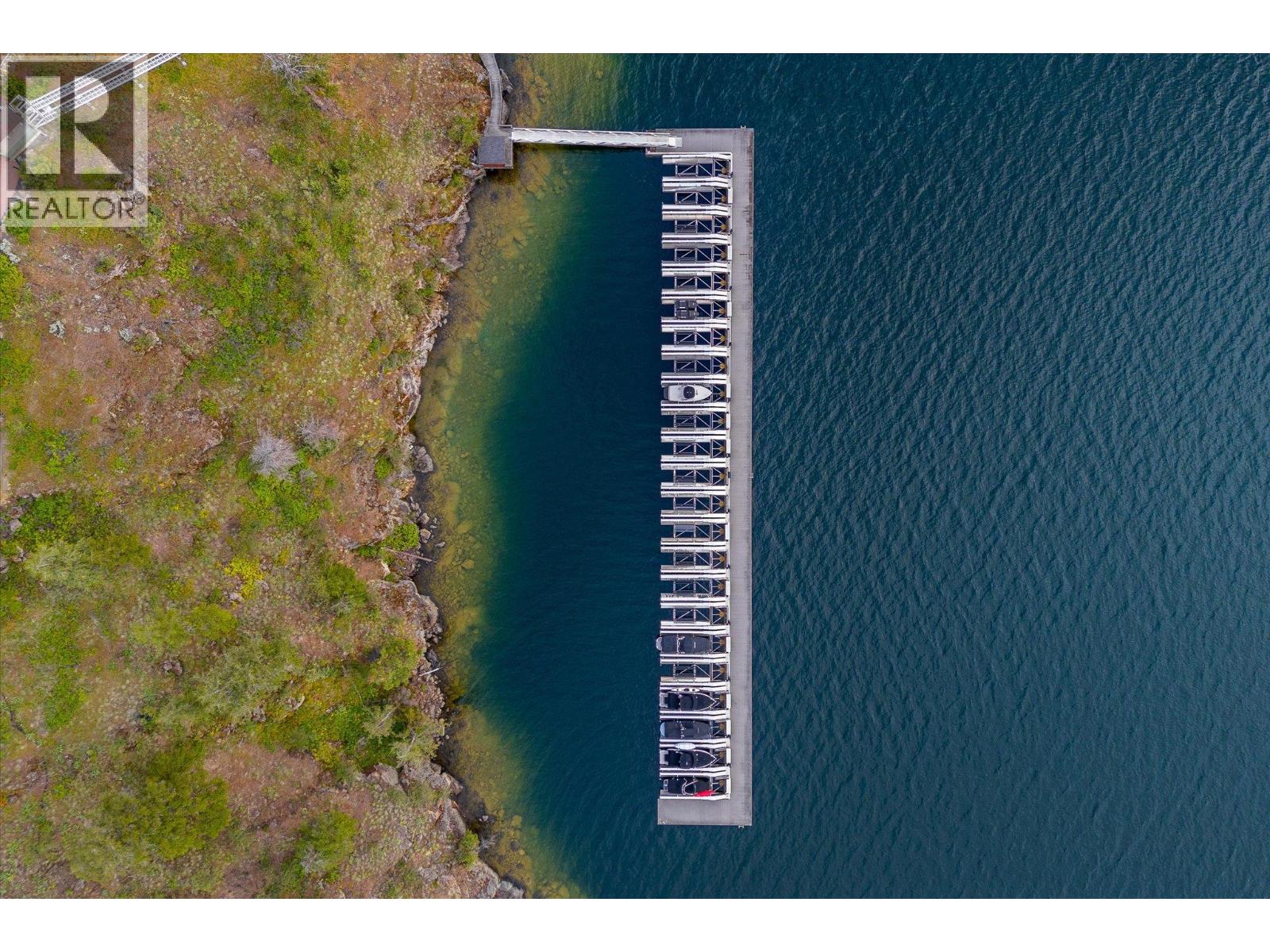 #20 180 Sheerwater Court - 75
