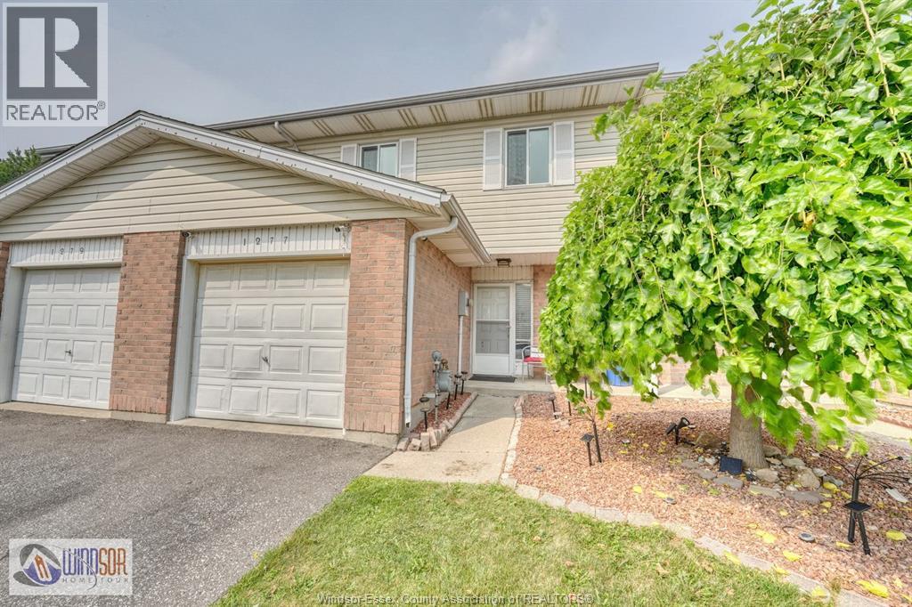 1277 CARDINAL CRESCENT - 1